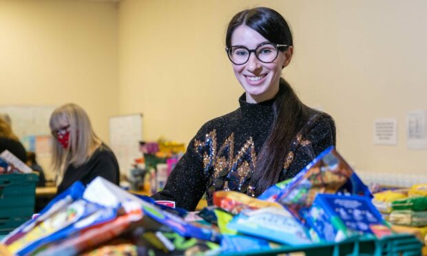 Metta Ramsay from the Overgate visits Dundee and Angus Foodbank.