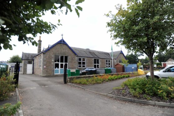 Stanley Primary School has closed it's kitchen due to flood damage.