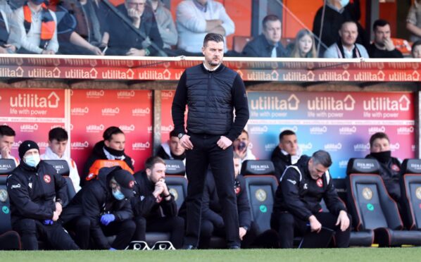 Tam Courts has seen his Dundee United squad hit by Covid issues