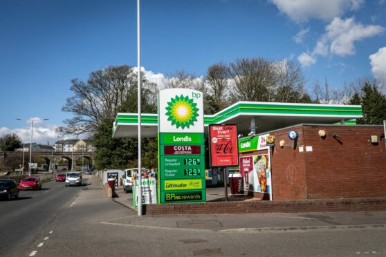 Bothwell Strett BP station, Dunfermline