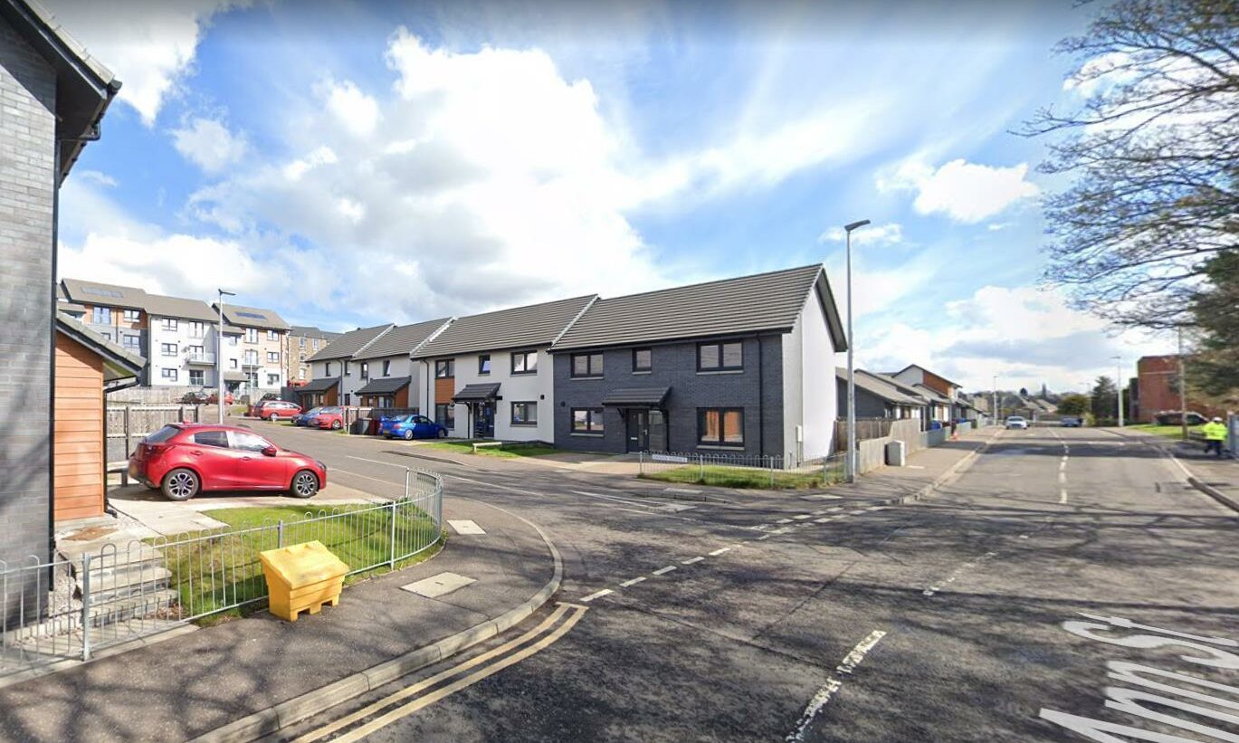 Ann Street Dundee taxi driver subjected to attack by passenger in Hilltown