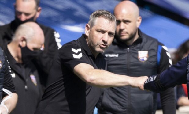 Montrose boss Stewart Petrie believes his side are in for another close game against Cove.