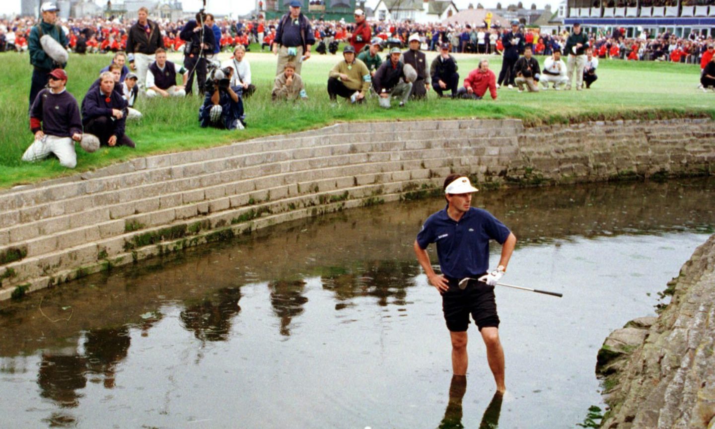 Jean van de Velde in the water at the 18th as dreams of winning The Open dashed.