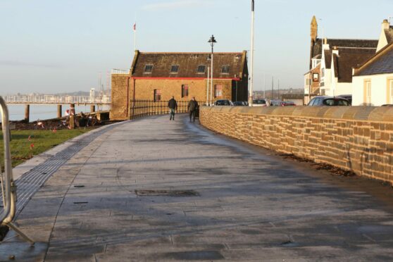 It's being claimed that dog poo is blighting the new beach walkway in Broughty Ferry