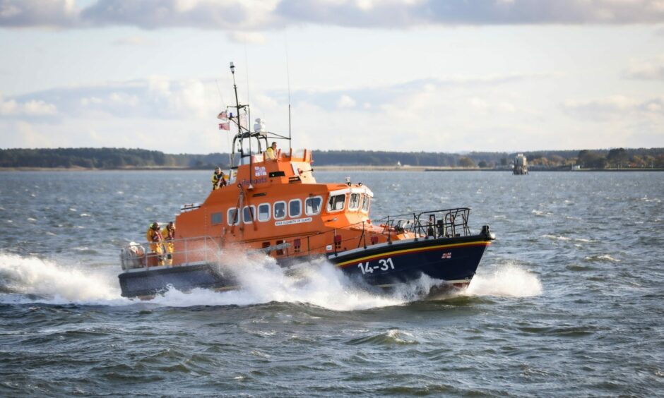 broughty ferry rnli charged