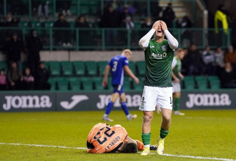 Hibs struggled to find a way past Cove at Easter Road, eventually winning 1-0 after extra time.
