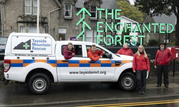 Tayside Mountain Rescue volunteers with the new Ford Ranger.