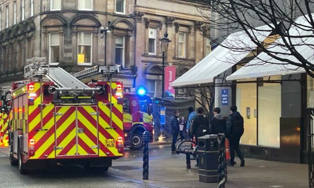 dundee police fire