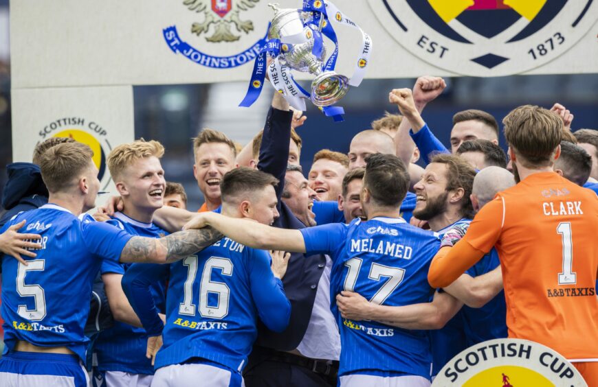 St Johnstone players celebrate winning the 2021 Scottish Cup