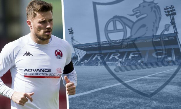 Clyde FC have u-turned on their loan of David Goodwillie from Raith Rovers