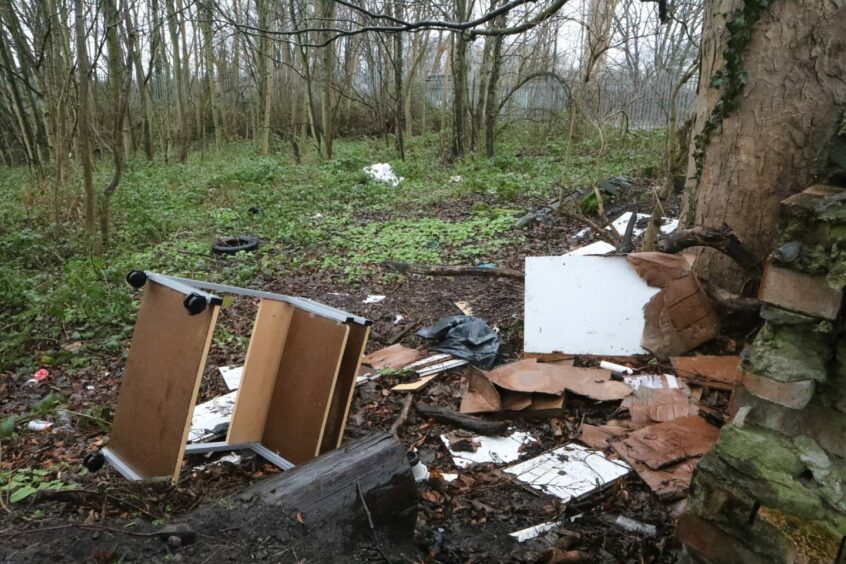 dundee miley charlie malone fly tipping