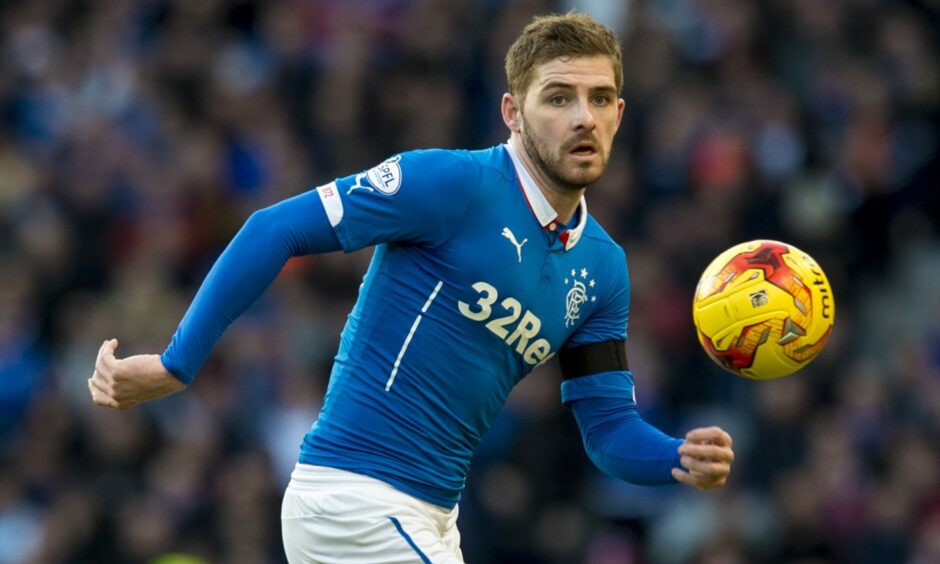 Former Rangers midfielder Kyle Hutton has joined up with Forfar.