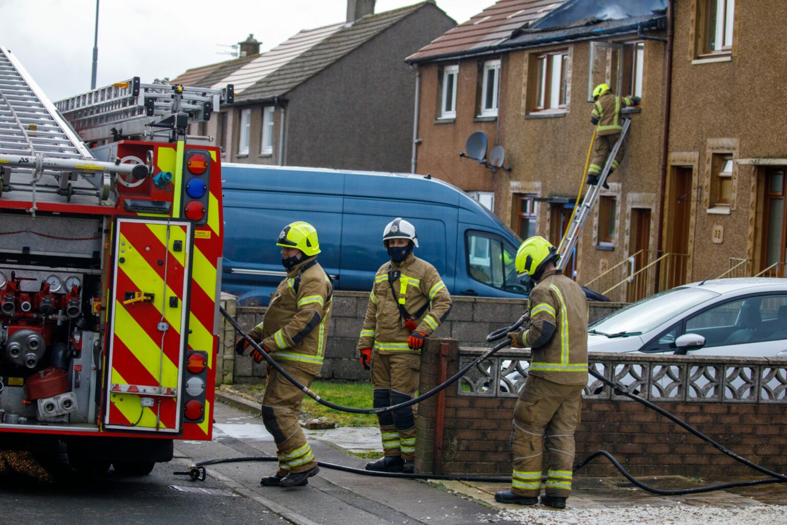 Interlinked alarms help Lochgelly couple escape house fire