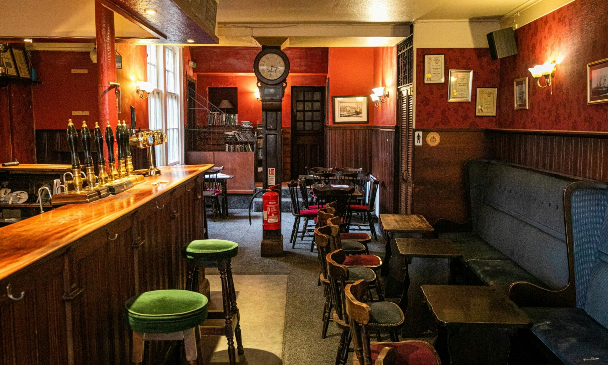 Harbour Bar Historic Kirkcaldy pub set to reopen under new ownership