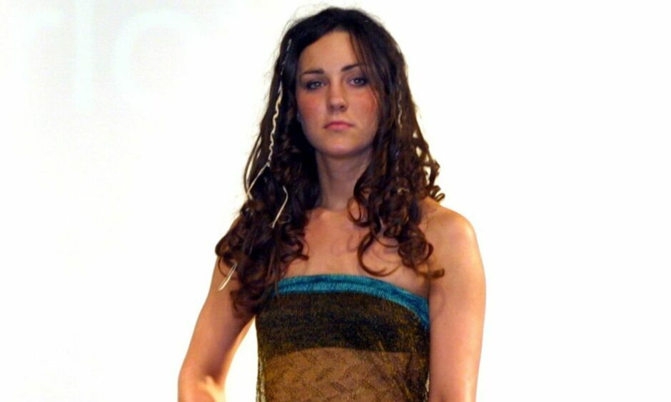 Kate Middleton at 2002 Don't Walk fashion show in St Andrews.