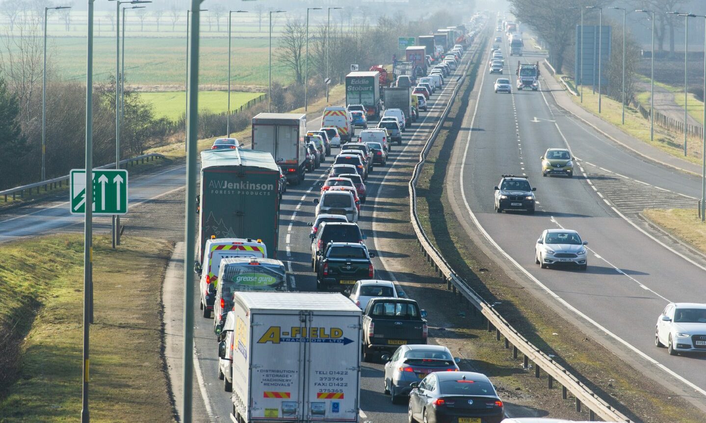 Contraflow during roadworks on A90 near Longforgan