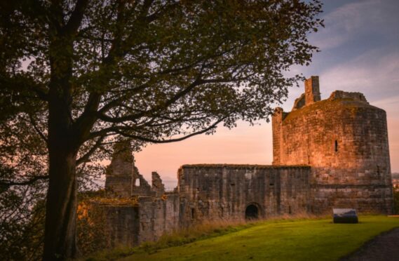 Ravenscraig Castle in Kirkcaldy