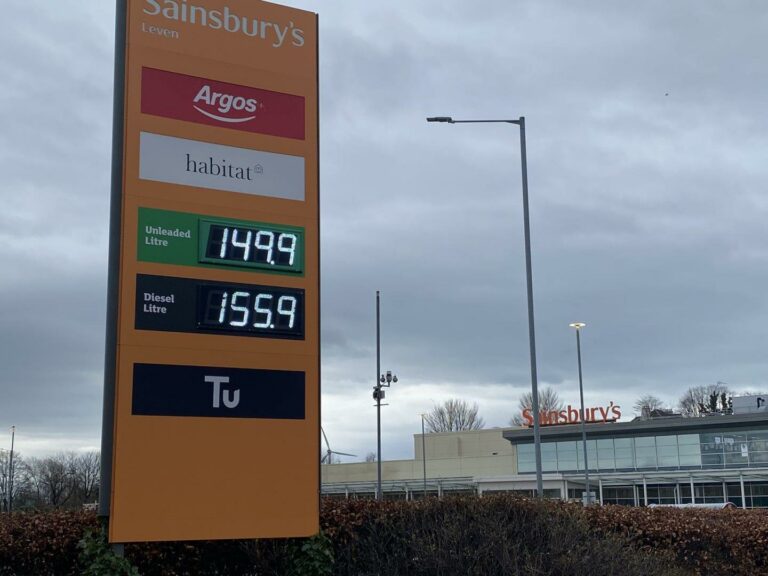 Do Soaring Fuel Prices Mean The 45p Mileage Allowance Should Increase 