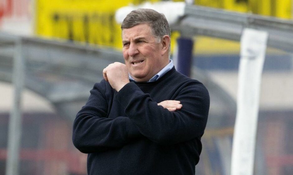 Dundee manager Mark McGhee.