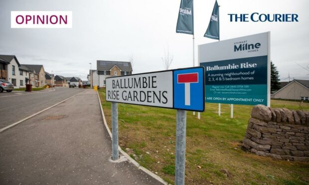 A Scottish Government planning appeal overturned a Dundee City Council decision to reject 150 new homes at Ballumbie.