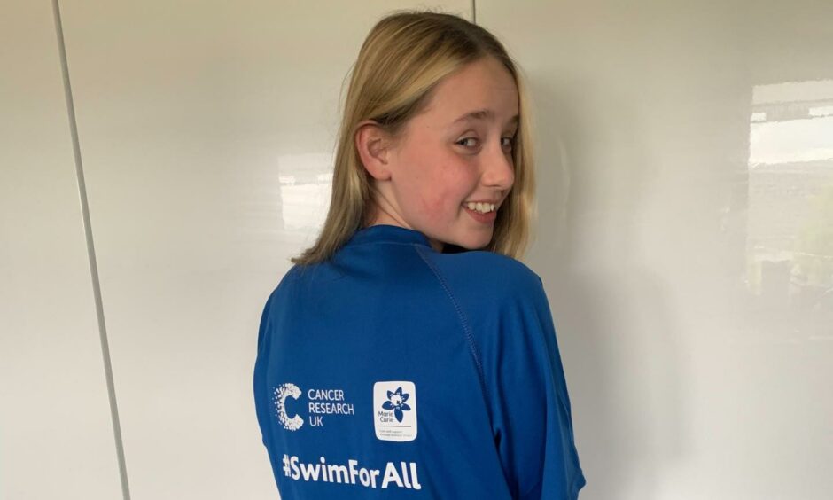 Fife girl Katie Pake is taking part in Swimathon 2022 for Cancer Research UK and Marie Curie.