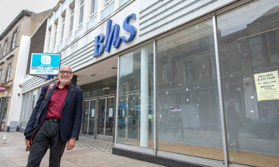 Danny Cepok on Kirkcaldy High Street outside the empty BHS building. 