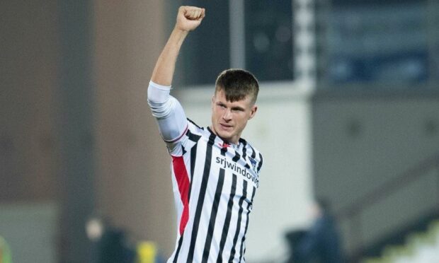 Dunfermline defender Rhys Breen.