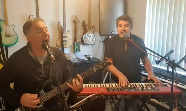 Pepperpot duo Darin Bell and Brian Lyons have penned their musical tribute to Arbroath FC's amazing season.