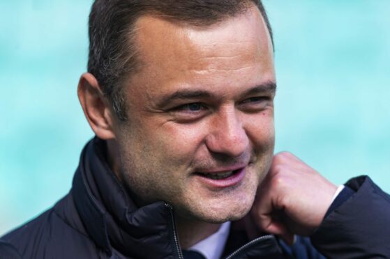 Dundee want Shaun Maloney to be their new manager