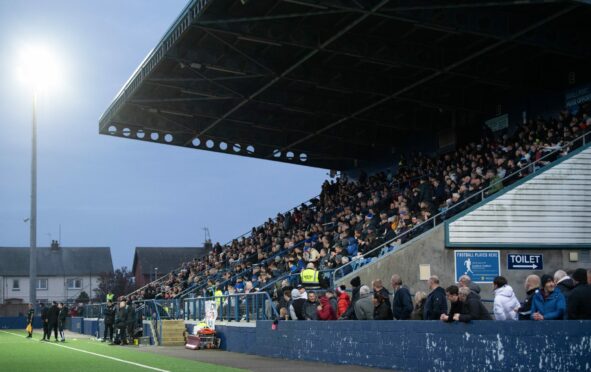 A crowd of 1,362 packed in to Links Park on Tuesday night.