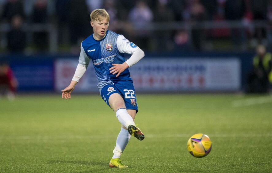 Lyall Cameron in action for Montrose against Airdrie.