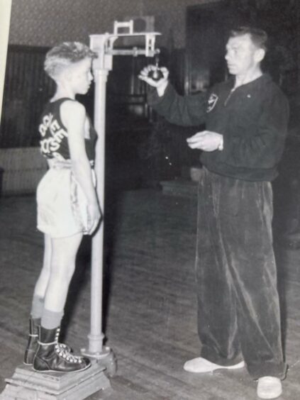 'Paperweight' fighter Jimmy Fraser from Lochee.