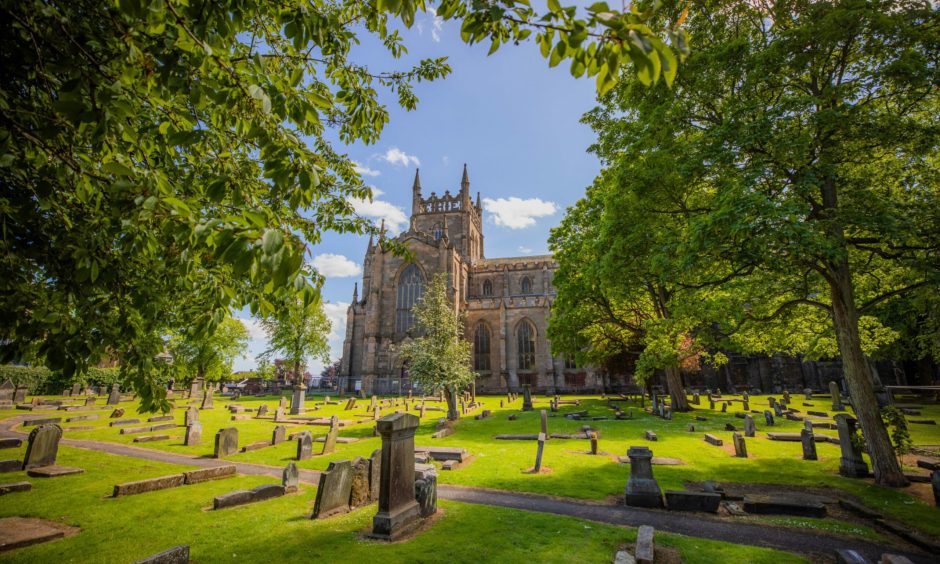 The free bus travel will let people visit Dunfermline Abbey