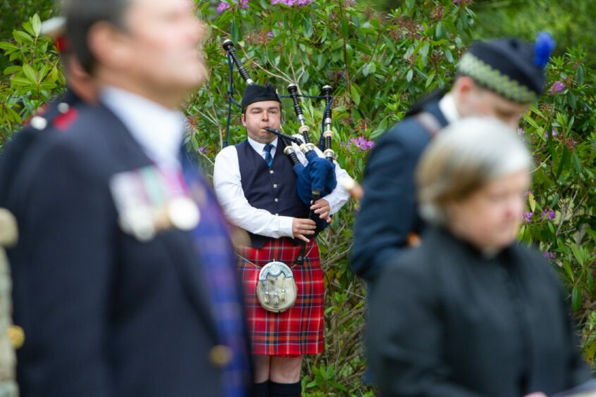 Angus Falklands war commemoration