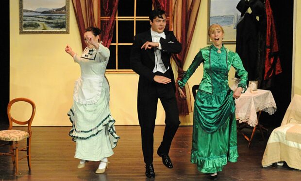 Sparkling performances were the hallmark of Tayside Opera's Die Fledermaus.