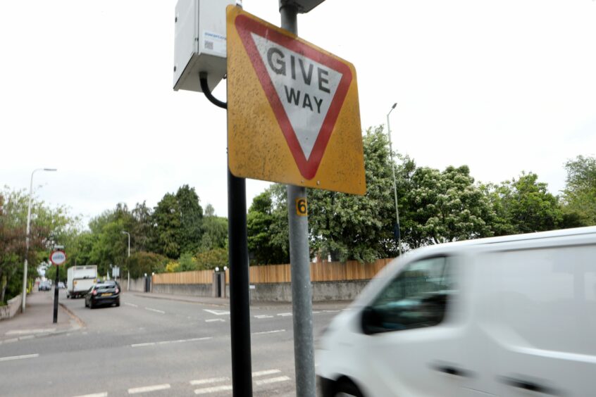 Give way sign at the Fairfield Road junction in Dundee.