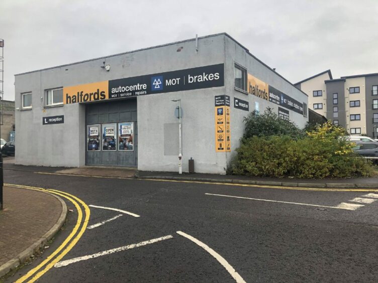 Halfords Autocentre on Ure Street, Dundee.