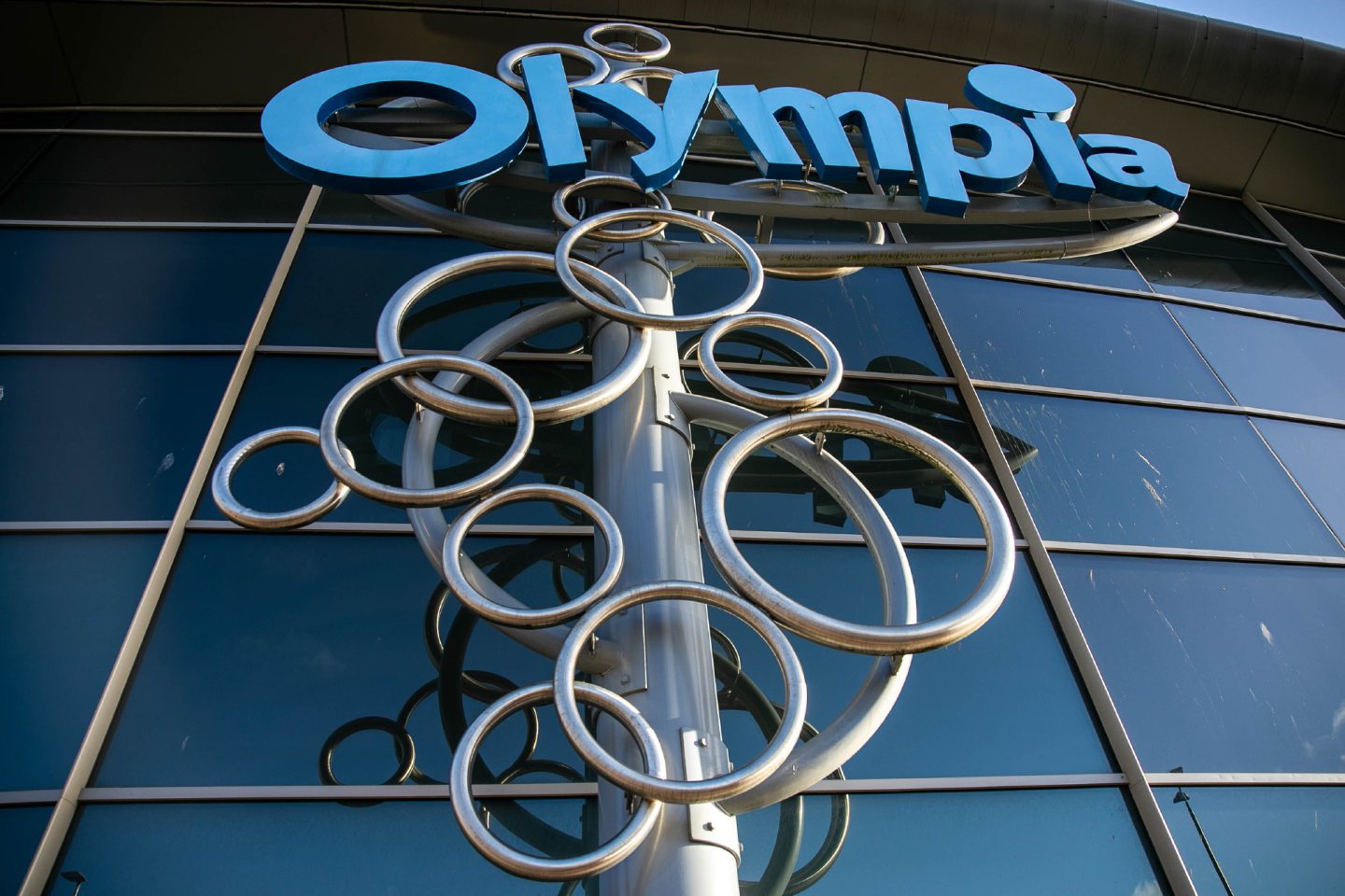 The green light has been given for £6 million repair work at Olympia swimming pools.