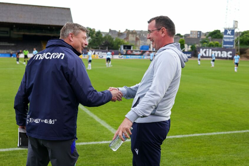 Dundee boss Gary Bowyer meets opposite number Jon Dahl Tomasson
