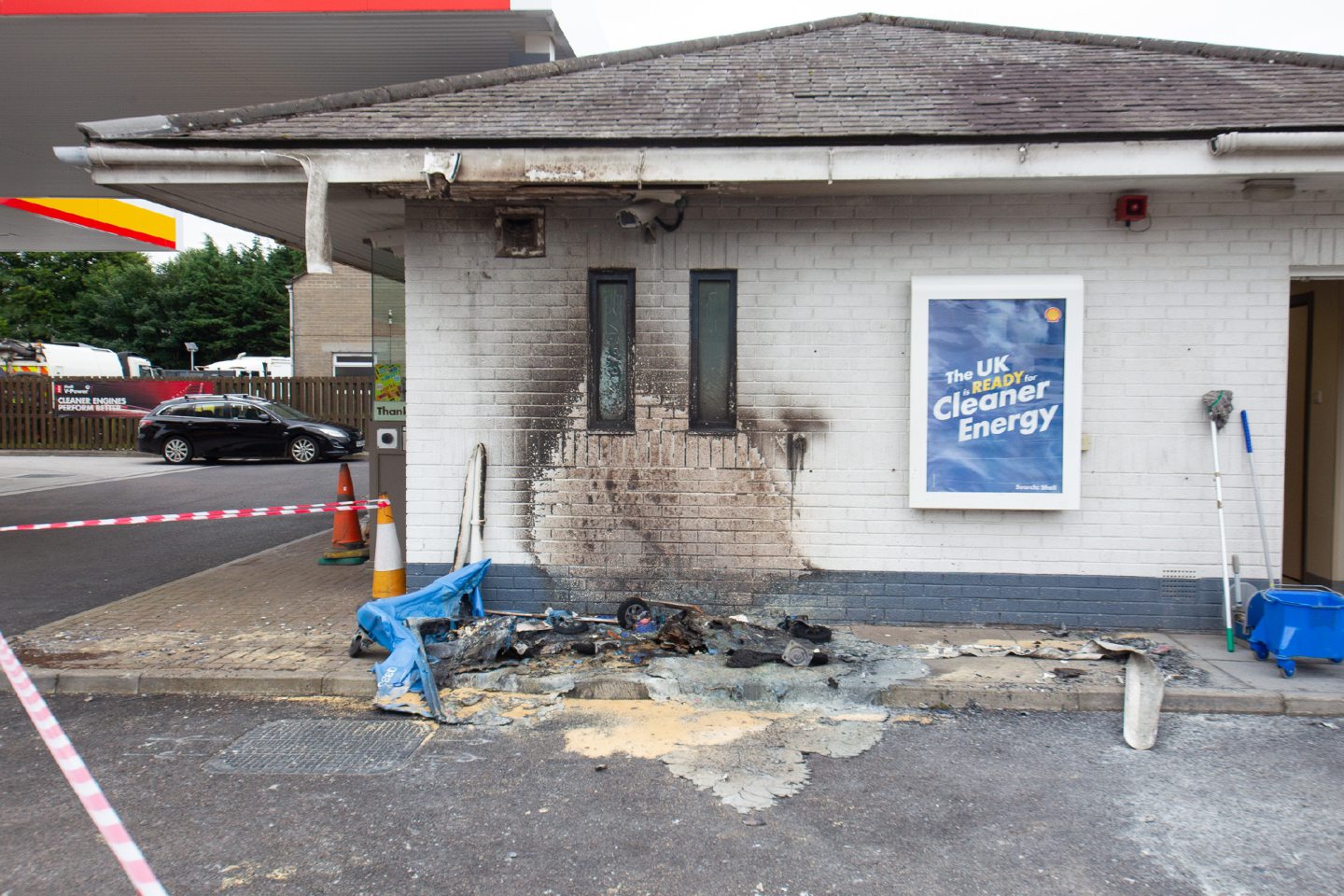 Forfar residents step in to stop bin fire spreading to Shell garage
