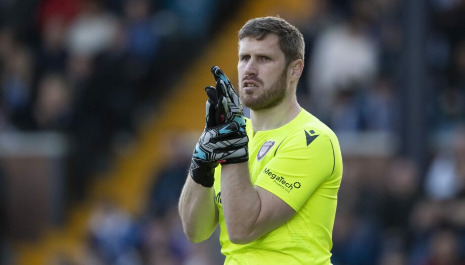 Derek Gaston has been a safe pair of hands at Arbroath for several seasons. Image: SNS
