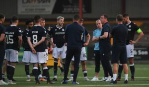 Gary Bowyer urges Dundee squad to embrace long journey for TNS clash as he warns of Park Hall challenge