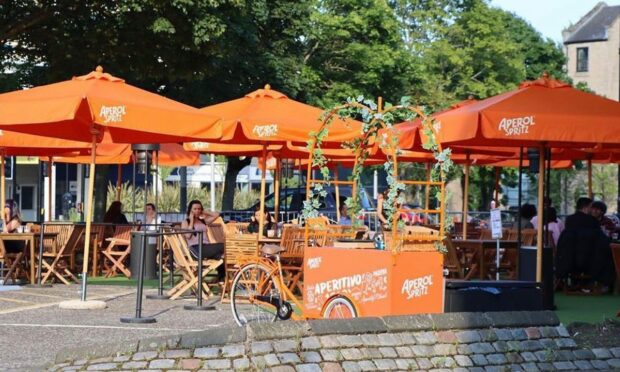 7 of the best places to dine alfresco in Dundee this summer