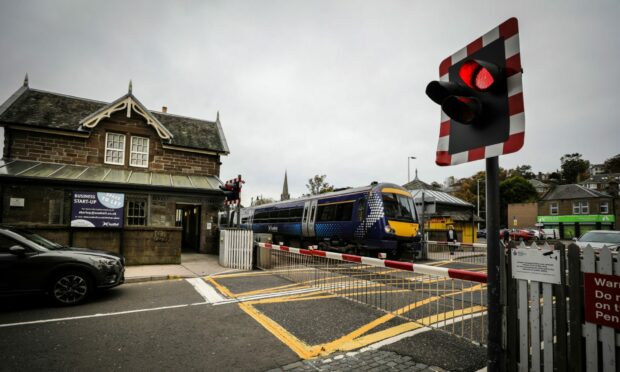 The level crossing on Gray Street in Broughty Ferry.