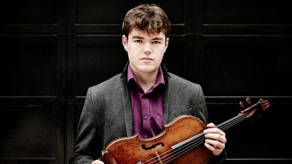 Timothy Ridout performs with the National Youth Orchestra of Scotland this August