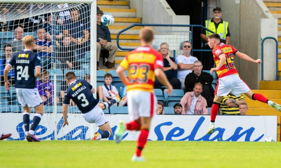 Cole McKinnon scores for Partick against Dundee on opening day of season.