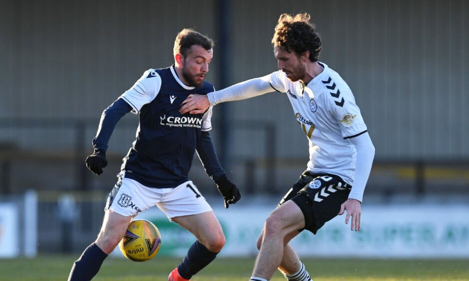 Dunfermline Athletic midfielder Joe Chalmers in action for former club Ayr United as he tussles with ex-Dundee winger Paul McMullan. Image: Ross MacDonald / SNS Group.