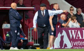 Dick Campbell admits Arbroath ‘deserved to lose’ to Queen’s Park and expresses need for a Simon Murray-type striker