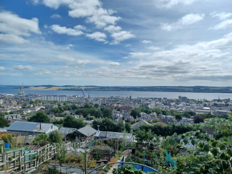 Breathtaking view of Dundee, the River Tay and Fife beyond