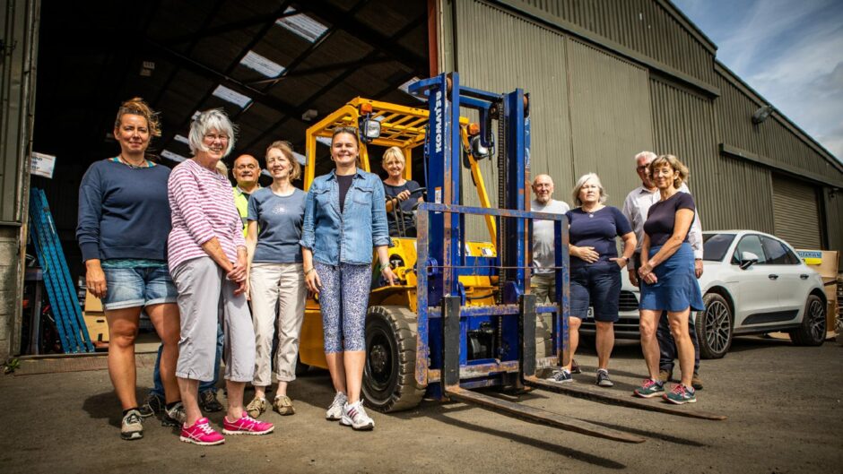 The Tayside and Strathearn Help for Ukraine group with the forklift.